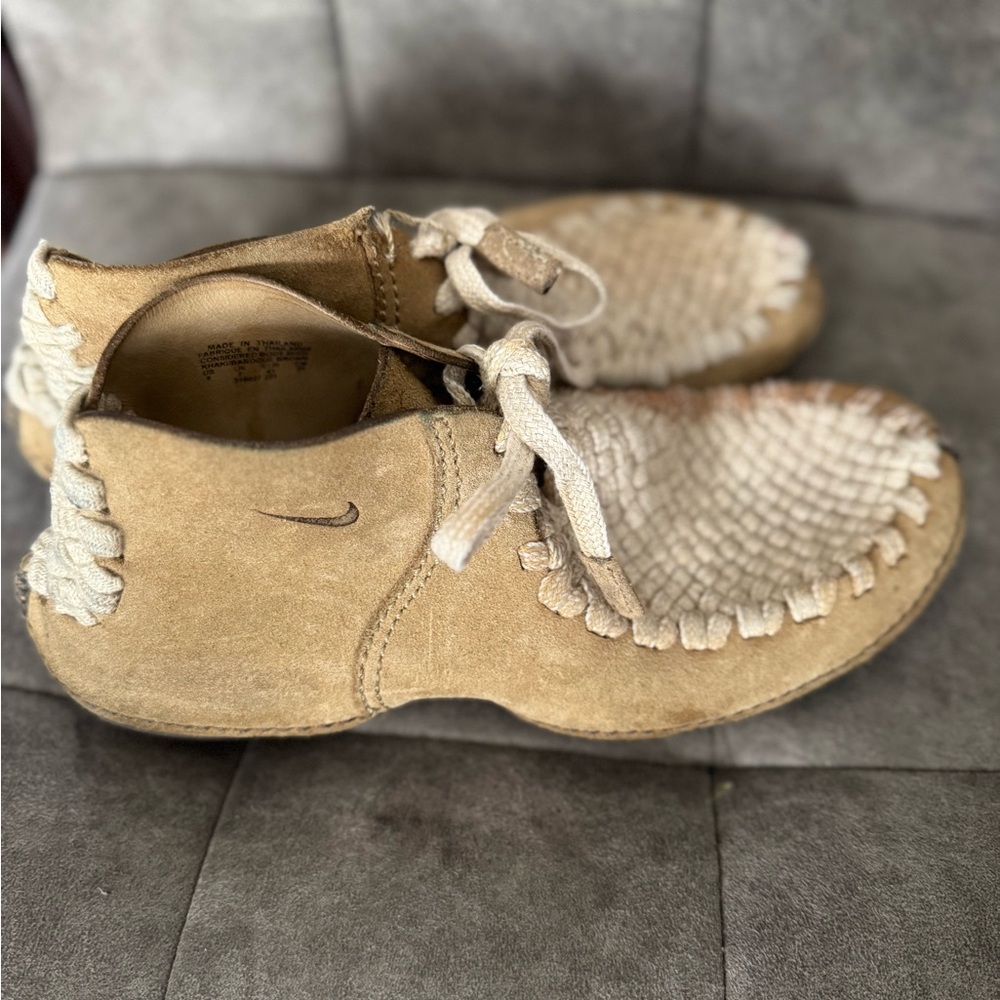 Rare Nike Considered ACG Beige Ankle Boots with Woven Design